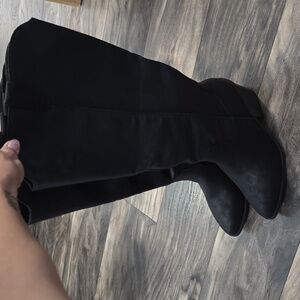 Women's tall boots